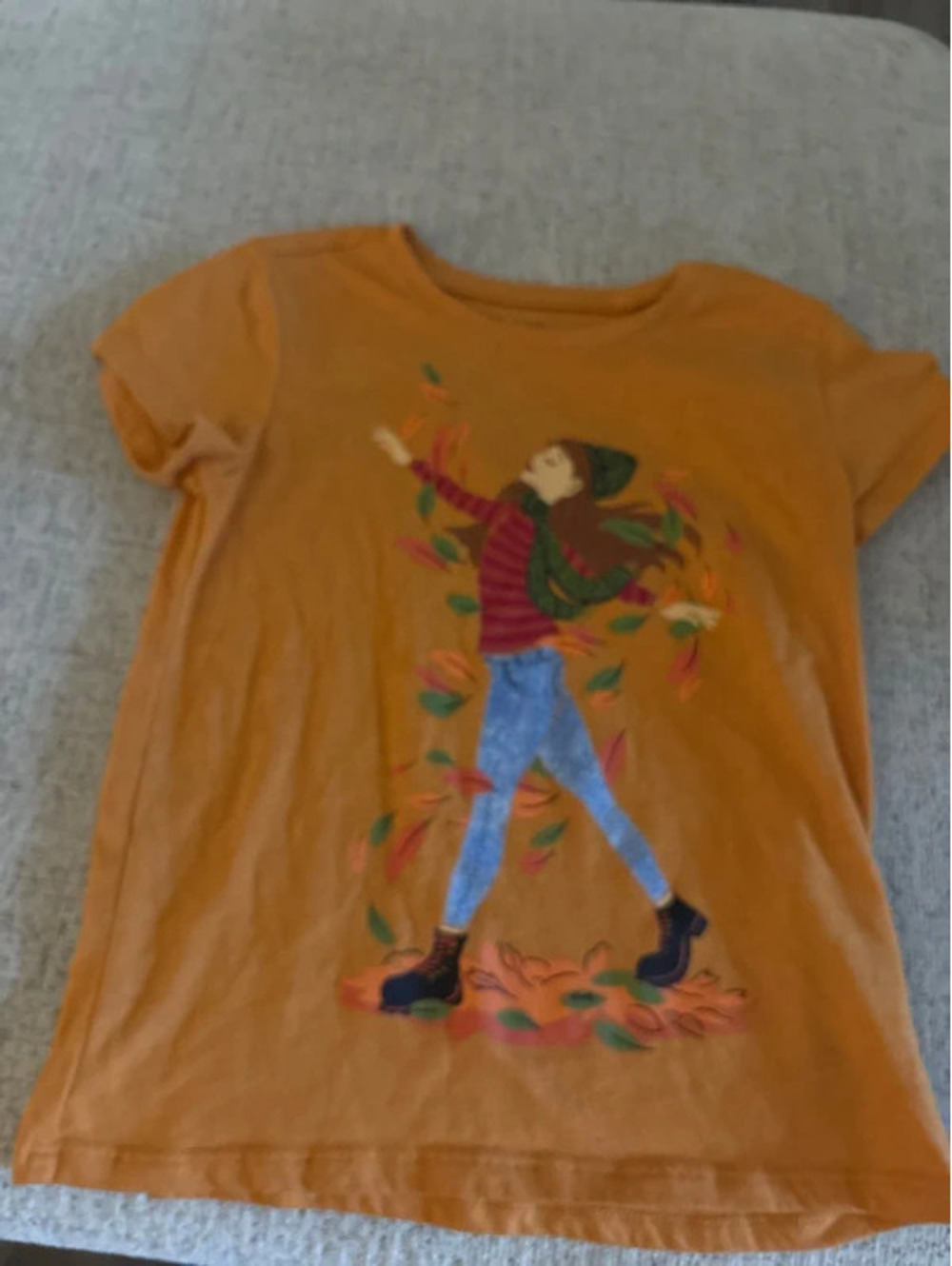 Children’s Place Girls Leaves Graphic Mustard Yellow T-Shirt Size 5/6 EUC
